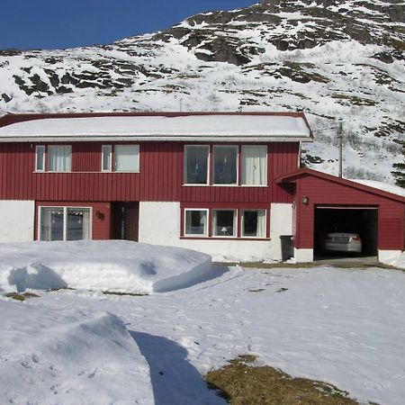 Nydelig Leilighet I Forste Etage. Sund エクステリア 写真